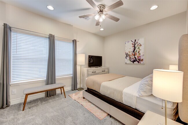 Building Photo - 3108 Wentworth St