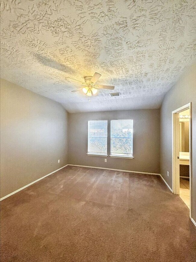 Building Photo - 11319 Moonlight Ridge Dr