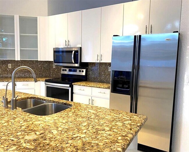 Building Photo - 9842 NW 29th St