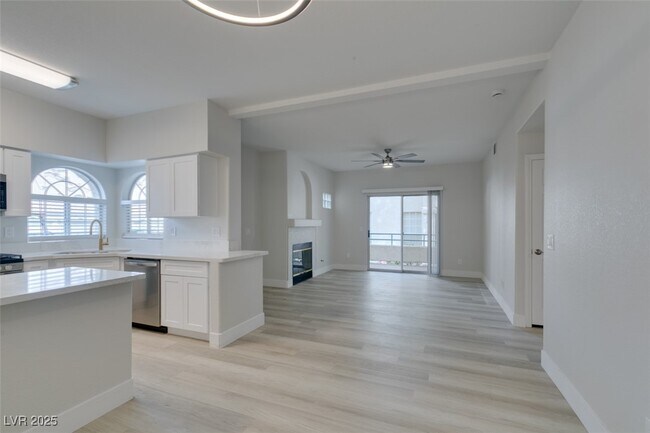 Building Photo - 2251 Wigwam Pkwy
