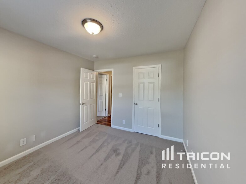 Building Photo - 1723 Ridge Runner Ct