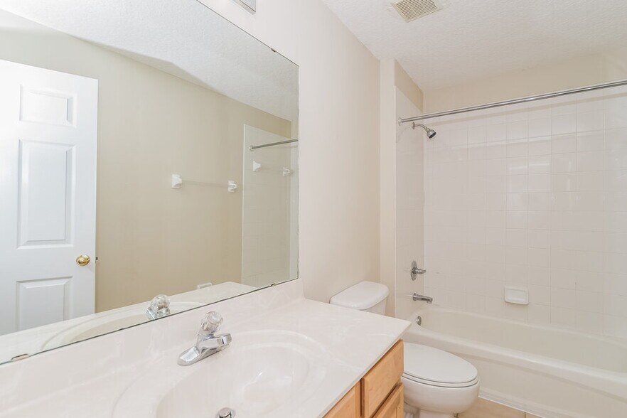 Building Photo - 341 W Tropical Trce