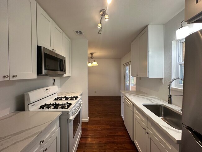 Building Photo - 5346 Westminster Dr