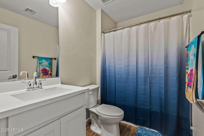 Building Photo - 17809 W Country Club Terrace