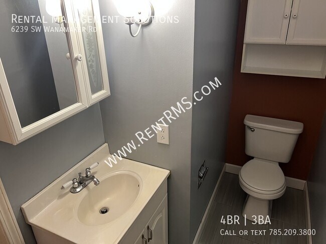 Building Photo - 6239 SW Wanamaker Rd