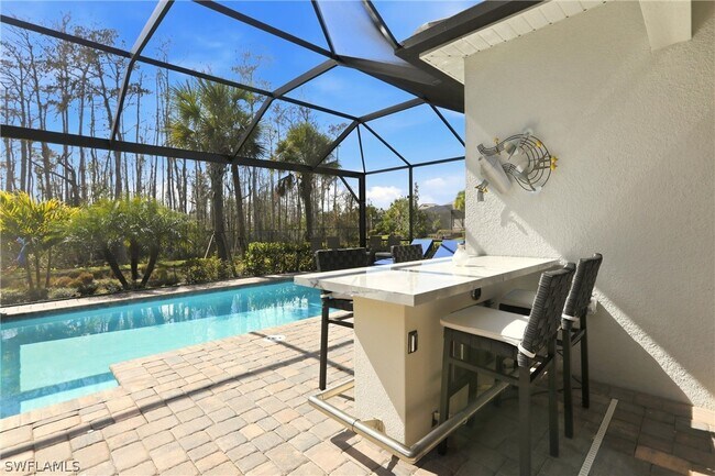 Building Photo - 13615 Blue Bay Cir