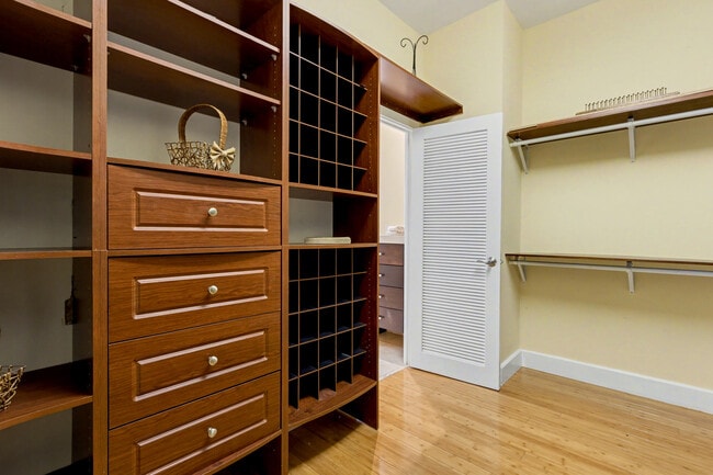 Building Photo - 3430 Galt Ocean Dr