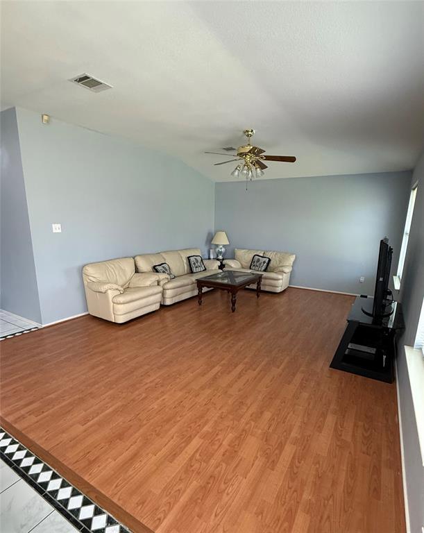 Building Photo - 2562 Vernell Way