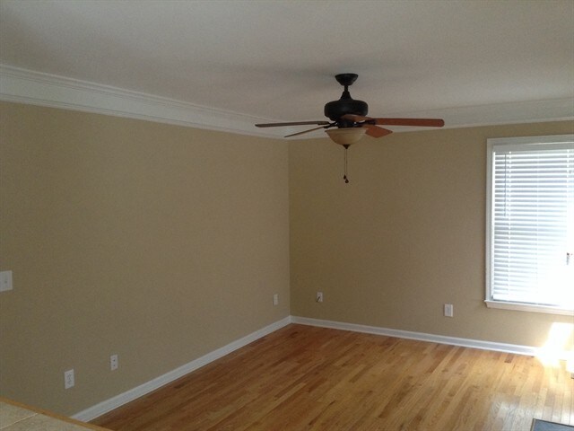 Building Photo - 4905 Heritage Woods Ct