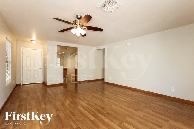 Building Photo - 13006 W Redfield Rd