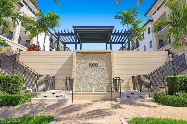 Building Photo - 1030 3rd Ave S