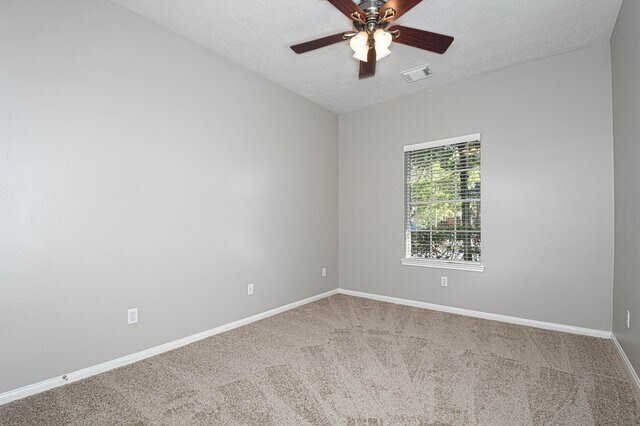 Building Photo - 55 Shimmer Pond Pl