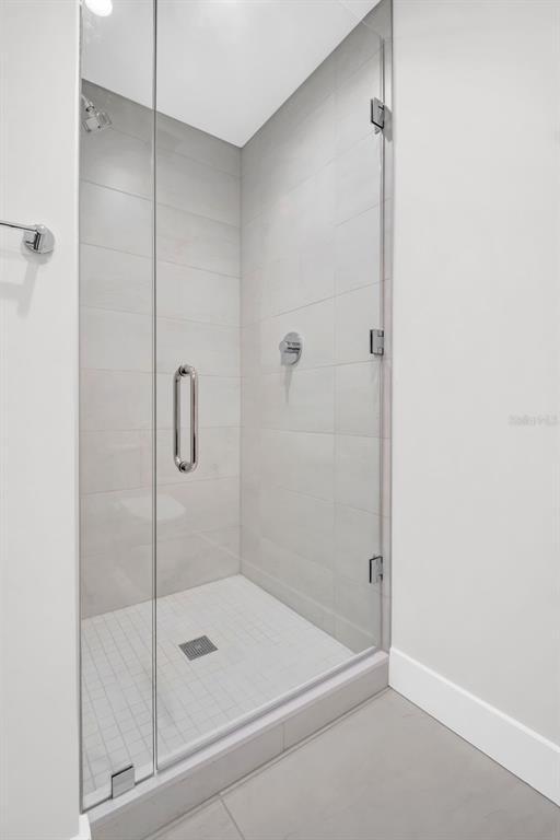 Building Photo - 275 1st Ave S