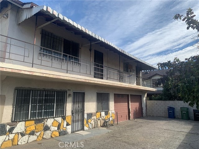 Primary Photo - 2646 Falling Leaf Ave