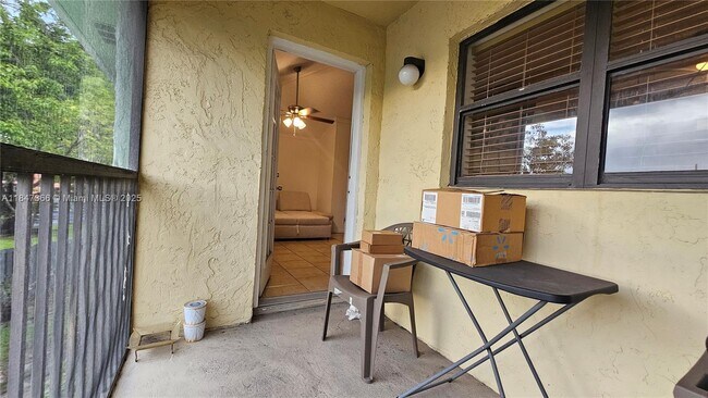 Building Photo - 4092 NW 87th Ave