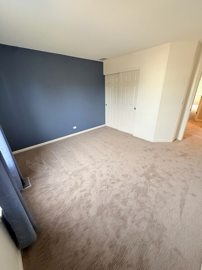Building Photo - 2136 Orchard Ln