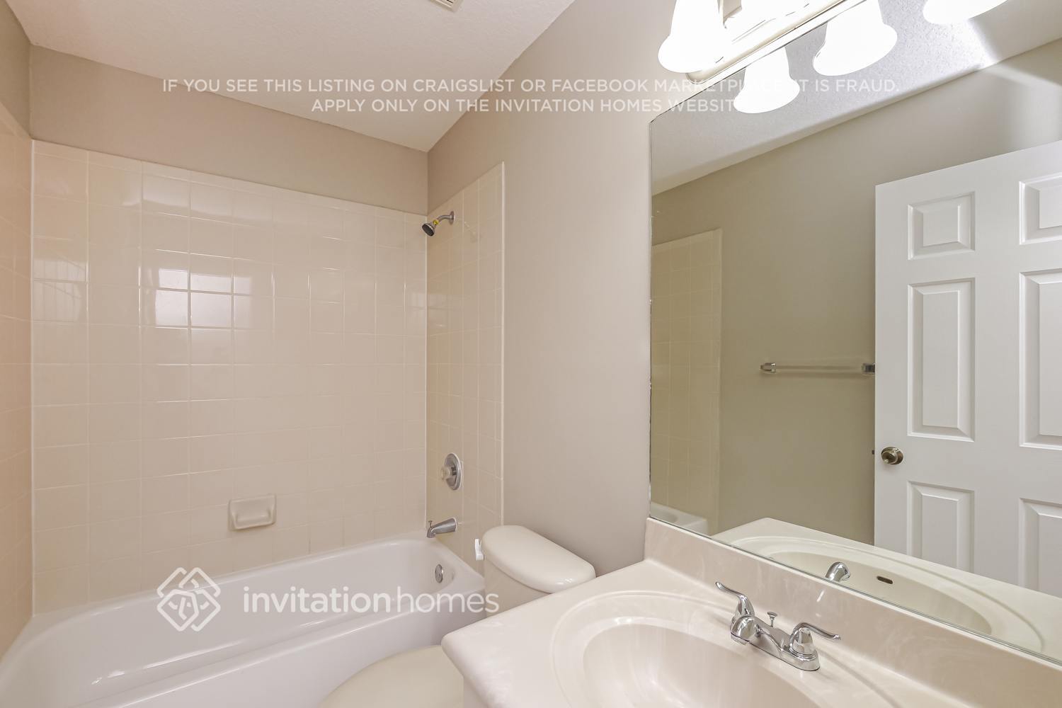 Building Photo - 3580 SW 51st St