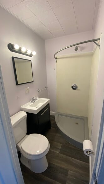 Bathroom - 1311 S 17th St