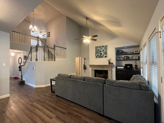 Building Photo - Spacious 3/2.5 in Anderson Mill with AMAZI...