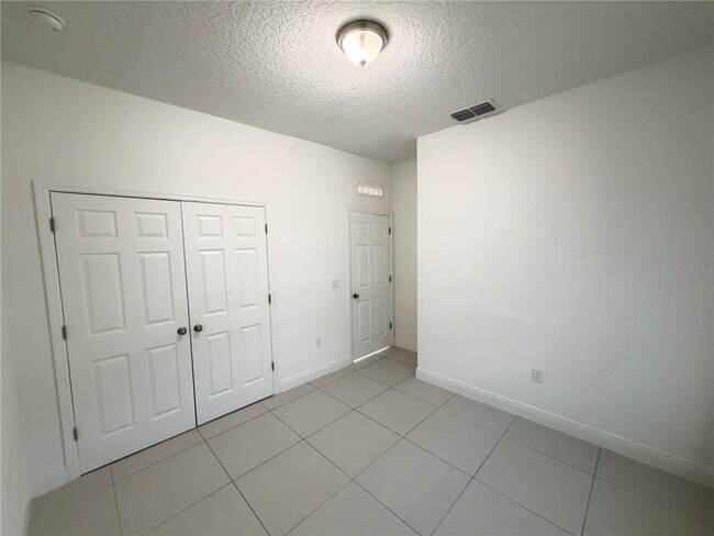 Building Photo - 2481 San Filippo Dr SE