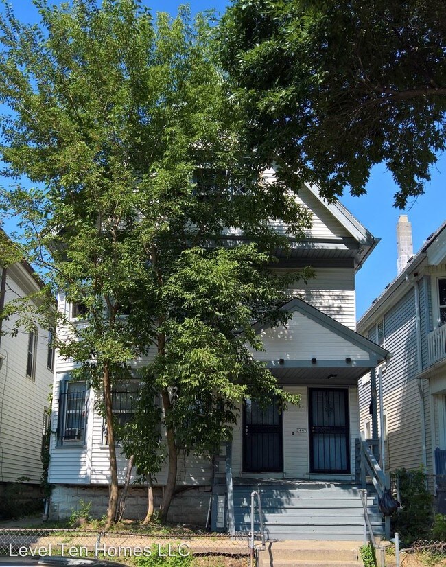 24452447 N 34th St 24452447 N 34th St Milwaukee WI 53210