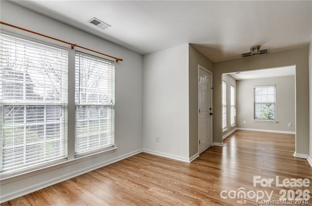 Building Photo - 12624 Cardinal Woods Dr