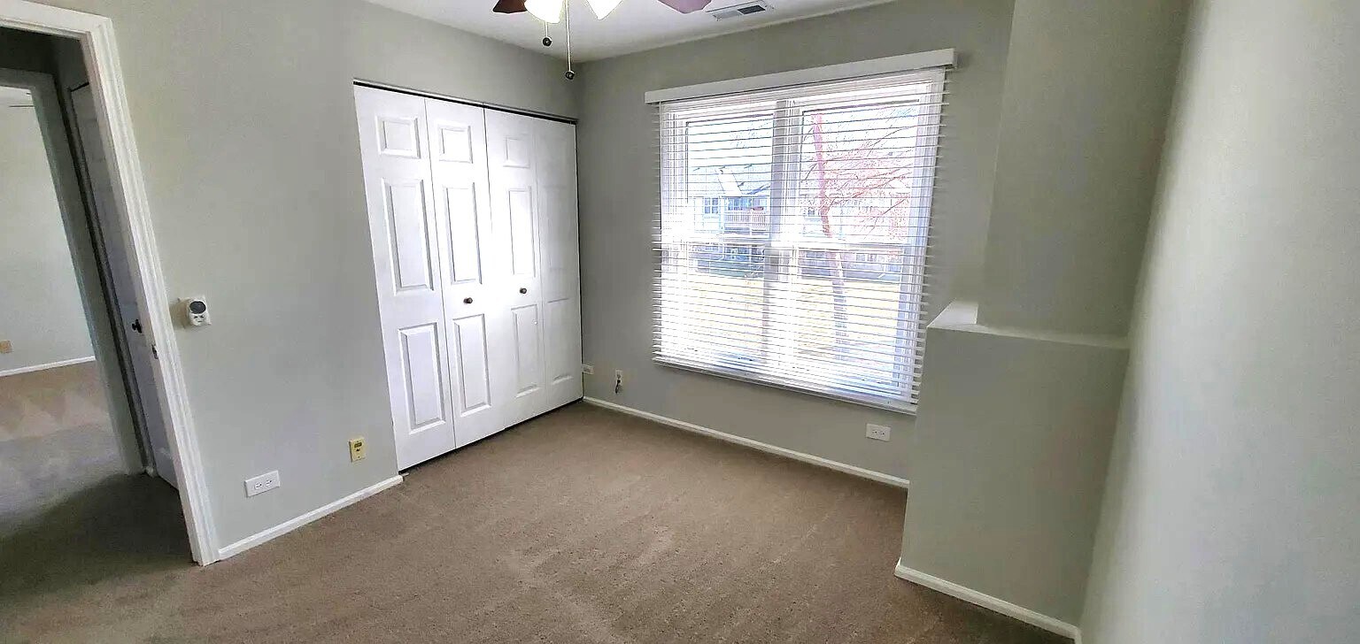Building Photo - 1406 Clairmont Ct