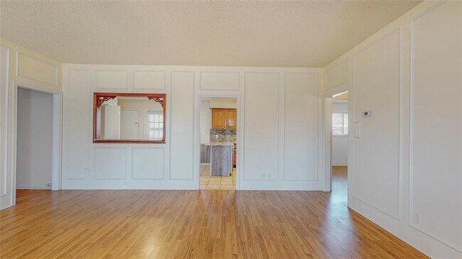 Building Photo - 918 Summer Trail