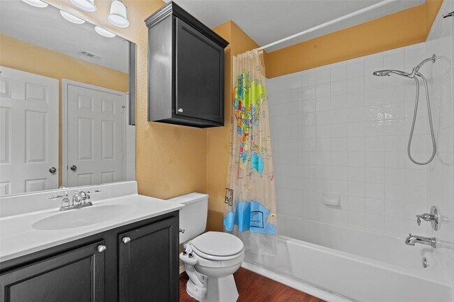 Building Photo - 2310 Sweet Clover Dr