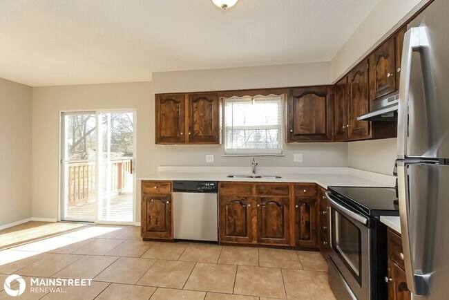 Building Photo - 9109 W 49th St, Merriam, KS 66203