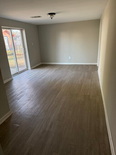 Building Photo - 2830 Rex Rd