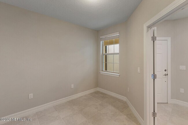 Building Photo - 443 Orchard Pass Ave