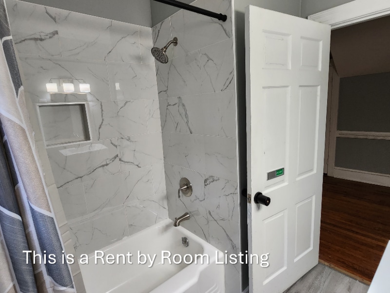 Building Photo - 558 Avent St