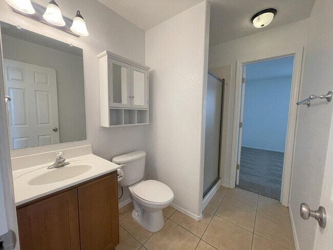 Building Photo - 5555 Mansfield Pl NW