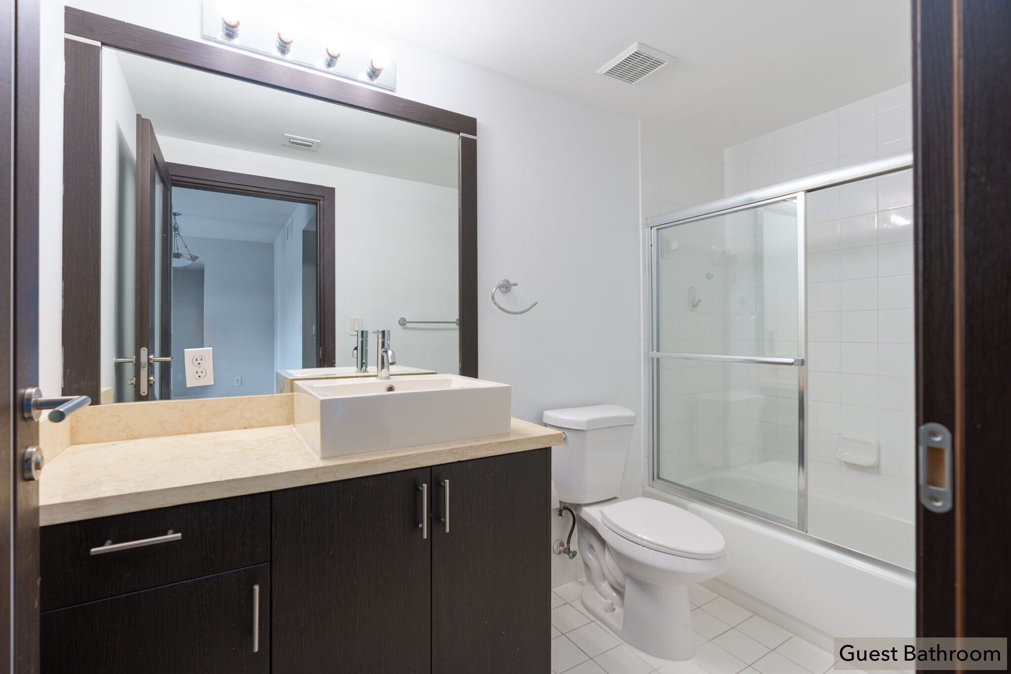 Building Photo - 50 Menores Ave