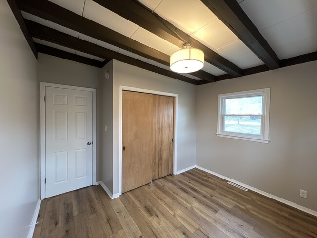 Building Photo - 20101 Good Hope Rd