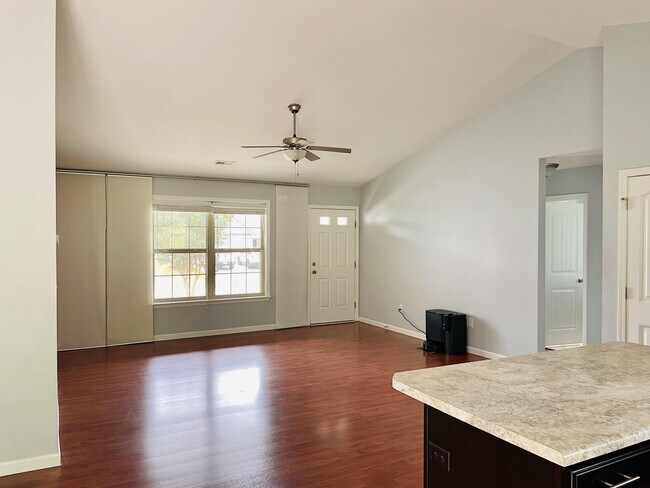 Building Photo - 1020 Saint Charles Way