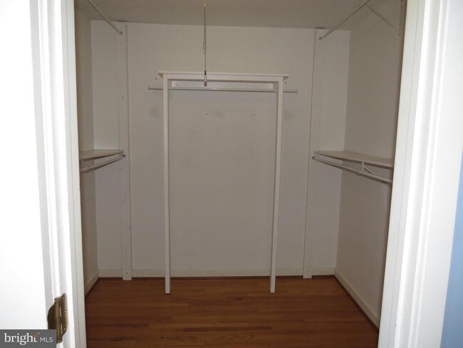 Building Photo - 30 Kings Grant Rd