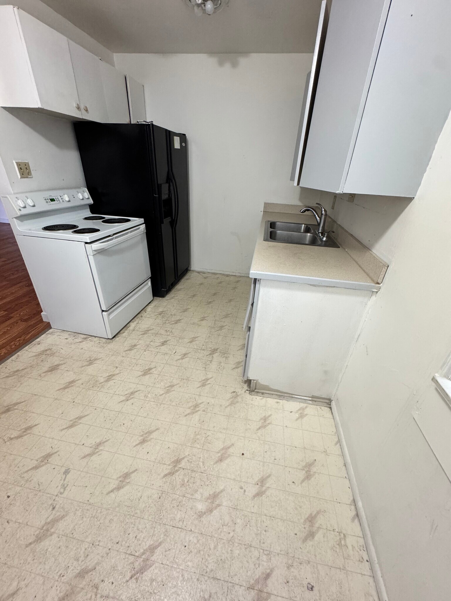 Building Photo - 8306 Wabash Ave S