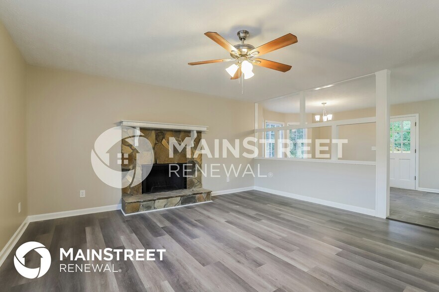 Building Photo - 4641 Laurel Brook Dr