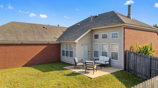 Building Photo - 7367 Heathermoore Loop