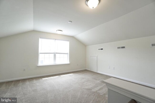 Building Photo - 1003 Chapman Cir