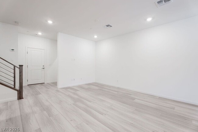 Building Photo - 91 Cinder Cone Ln