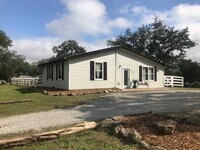 Building Photo - 605 Turkey Tree Rd