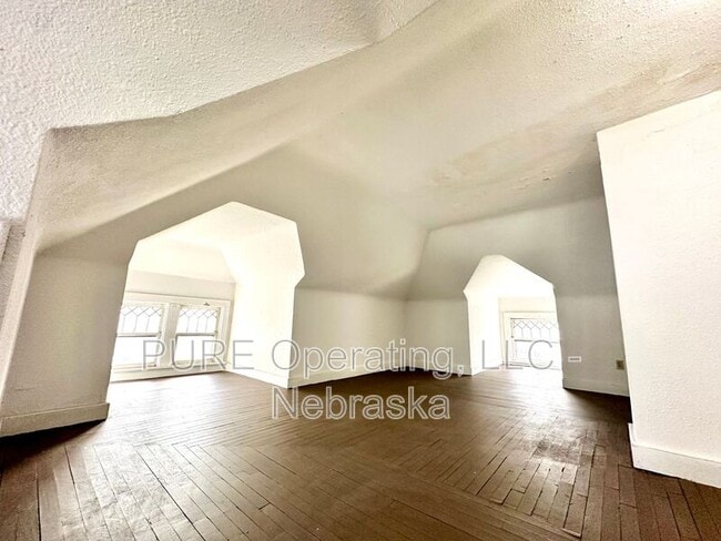 Building Photo - 1504 N 35th St