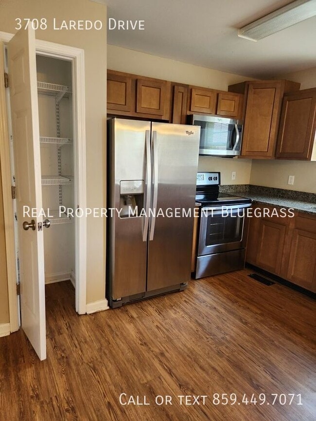 Building Photo - 3708 Laredo Dr