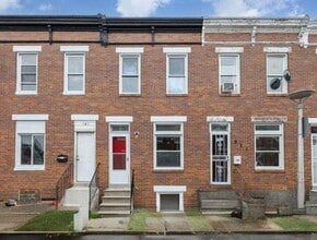 Building Photo - Beautifully Remodeled 2BR Home with Den and Finished Basement