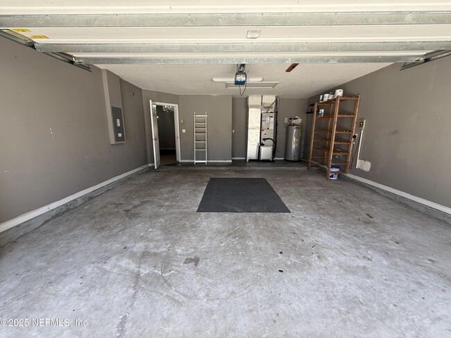 Building Photo - 6191 Eddystone Trail