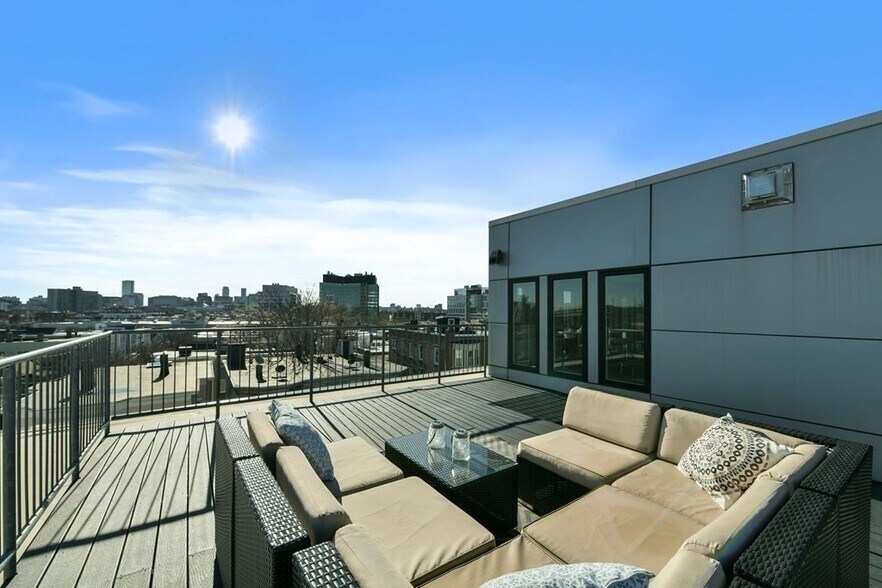 Building Photo - 197 Washington St