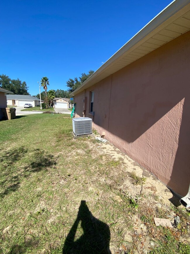 Building Photo - Home for rent